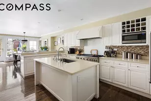 244 E 62nd St, New York City, NY 10065 - Photo 6