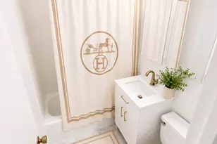 20 W 64th St, New York City, NY 10023 - Photo 6