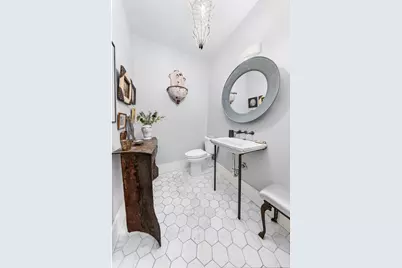 111 Barrow Street #3D, New York City, NY 10014 - Photo 8