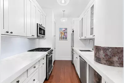 111 Barrow Street #3D, New York City, NY 10014 - Photo 6