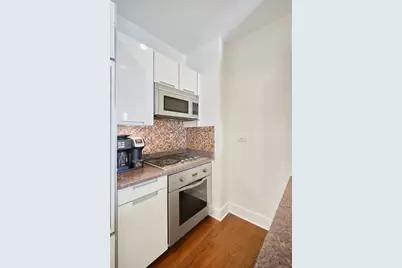 250 E 49th Street #18A, New York City, NY 10017 - Photo 10