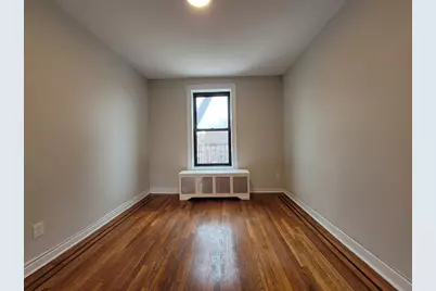 25-21 31st Avenue #D55, New York City, NY 11106 - Photo 4