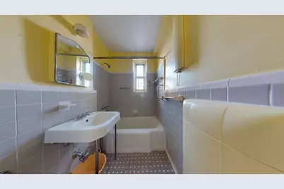 86-11 34th Avenue #5D, New York City, NY 11372 - Photo 4