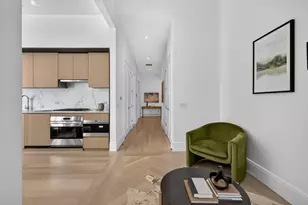 215 E 19th St, New York City, NY 10003 - Photo 2