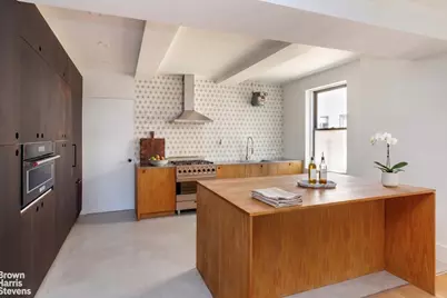 545 W End Avenue #16A, New York City, NY 10024 - Photo 2