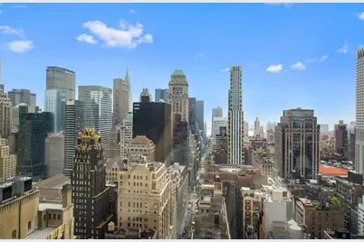 100 W 39th Street #42E, New York City, NY 10018 - Photo 6