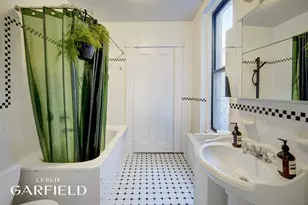 23 Washington Square N, New York City, NY 10011 - Photo 10