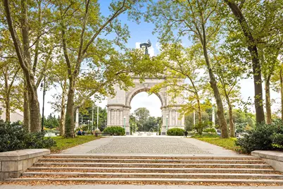 175 Prospect Park SW #1E, New York City, NY 11218 - Photo 16