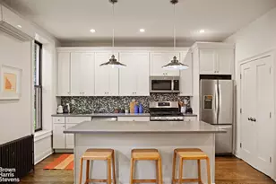 19 St Johns Pl, New York City, NY 11217 - Photo 4