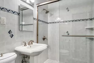 333 Pearl St, New York City, NY 10038 - Photo 6