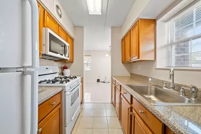 195 Beach 60th Street, New York City, NY 11692 - Photo 20