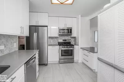3333 Henry Hudson Parkway #2A, New York City, NY 10463 - Photo 4