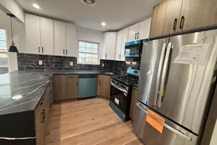 122-21 Long St, New York City, NY 11434 - Photo 4
