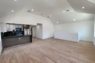 122-21 Long St, New York City, NY 11434 - Photo 6