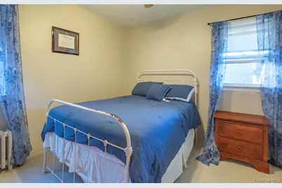 84-15 253rd Street, New York City, NY 11426 - Photo 14