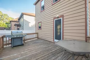 84-15 253rd St, New York City, NY 11426 - Photo 18