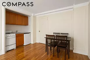 155 E 49th St, New York City, NY 10017 - Photo 2