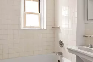 155 E 49th St, New York City, NY 10017 - Photo 4