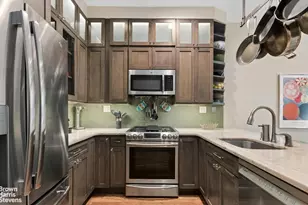 325 Greene Ave, New York City, NY 11238 - Photo 4
