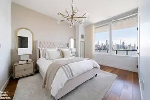 21 India St, New York City, NY 11222 - Photo 4