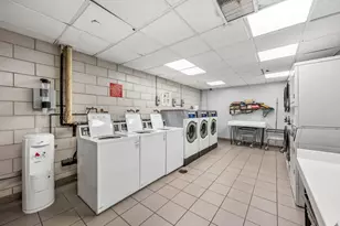 415 E 54th St, New York City, NY 10022 - Photo 18