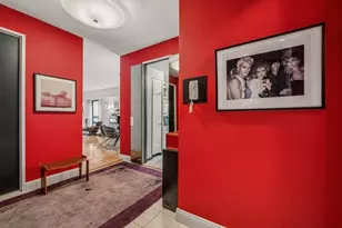 415 E 54th St, New York City, NY 10022 - Photo 2