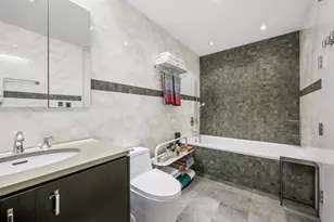 415 E 54th St, New York City, NY 10022 - Photo 12