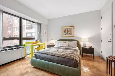415 E 54th Street #5F, New York City, NY 10022 - Photo 10