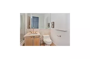 252 7th Ave, New York City, NY 10001 - Photo 8