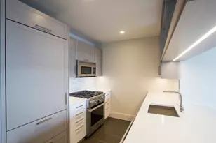 555 10th Ave, New York City, NY 10018 - Photo 2