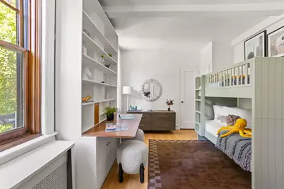 32 Washington Square W #3E, New York City, NY 10011 - Photo 10