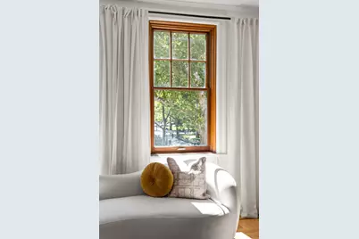 32 Washington Square W #3E, New York City, NY 10011 - Photo 4