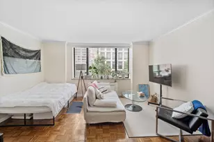 30 W 61st St, New York City, NY 10023 - Photo 2