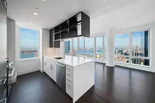555 10th Ave, New York City, NY 10018 - Photo 1