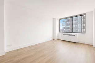 1735 York Ave, New York City, NY 10128 - Photo 4