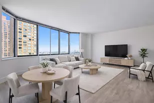 1735 York Ave, New York, NY 10128 - Photo 2