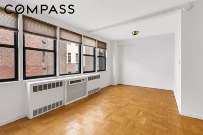 241 E 76th Street #6B, New York City, NY 10021 - Photo 4