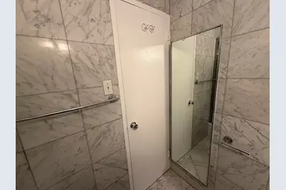 400 E 54th Street #6B, New York City, NY 10022 - Photo 16