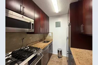 400 E 54th Street #6B, New York City, NY 10022 - Photo 10