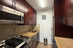 400 E 54th St, New York City, NY 10022 - Photo 10