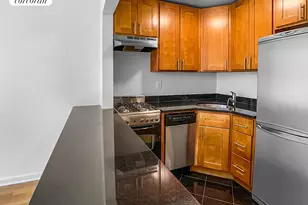 33 W 87th St, New York City, NY 10024 - Photo 2