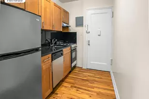 151 E 81st St, New York City, NY 10028 - Photo 2