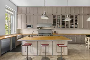 10-12 E 94th St, New York, NY 10128 - Photo 16