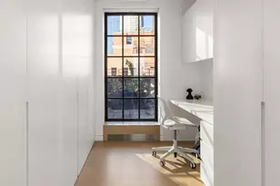 405 W 23rd St, New York City, NY 10011 - Photo 16