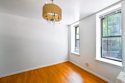 149 S 4th Street #1, New York City, NY 11211 - Photo 4