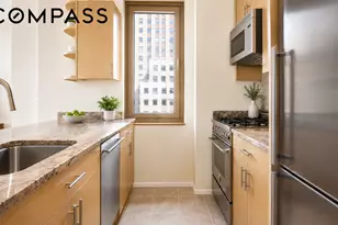 350 W 50th St, New York City, NY 10019 - Photo 2