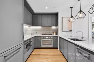 218 W 103rd St, New York City, NY 10025 - Photo 2