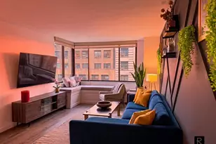 350 W 50th St, New York City, NY 10019 - Photo 2