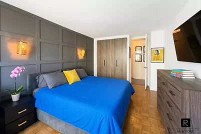350 W 50th Street #9-G, New York City, NY 10019 - Photo 4