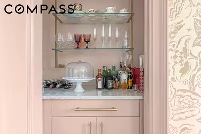 26 E 63rd Street #11F, New York City, NY 10065 - Photo 4